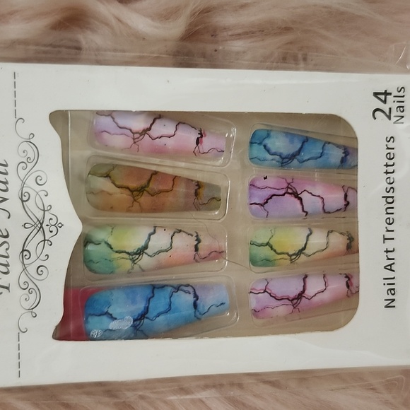 BOGO SALE!! Brand New FALSE NAILS-XL - Picture 3 of 4